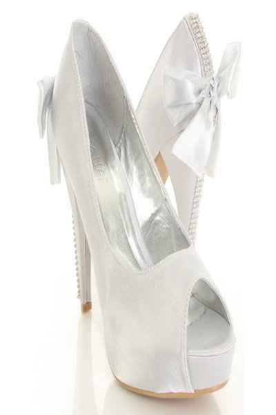 Sad Shoe Situation :(  *Pics*