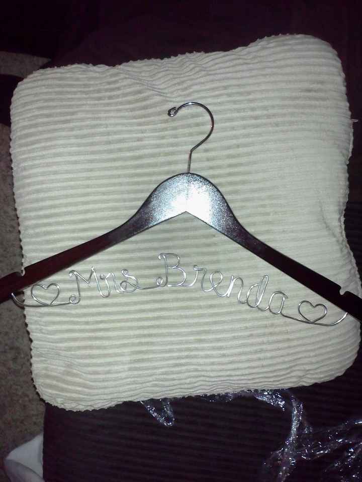 Got My Wedding Hanger *Pics*