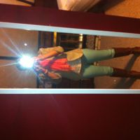 Please help on what to wear for engagement pics (pics included)