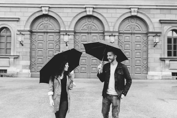 What season did you take engagement pics?
