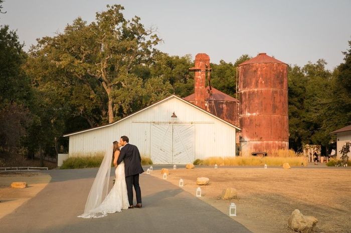 Barn Weddings: In or Out? 1