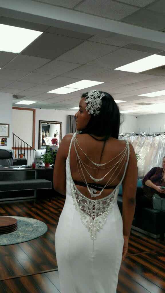  Dress shopping surprise! - 3