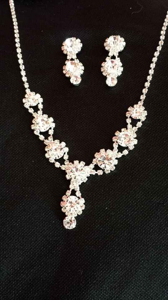 Bridal accessories: Show me what'ch ya got!