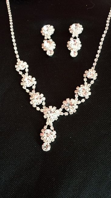 Bridal accessories: Show me what'ch ya got!