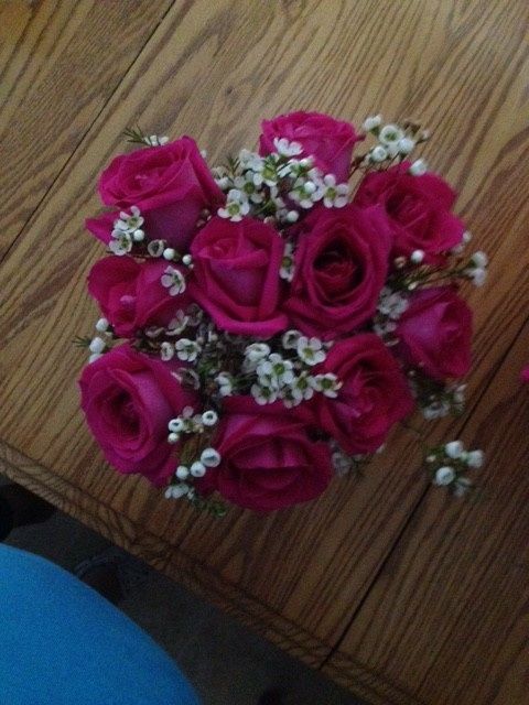 DIY Flowers (Bouquets, boutineers, centerpieces, the whole nine yards!)