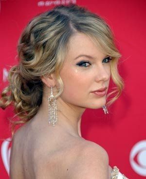 Whats your wedding hair inspiration? (Pic)