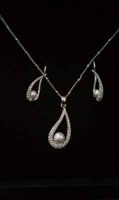 Gift to your wedding party?