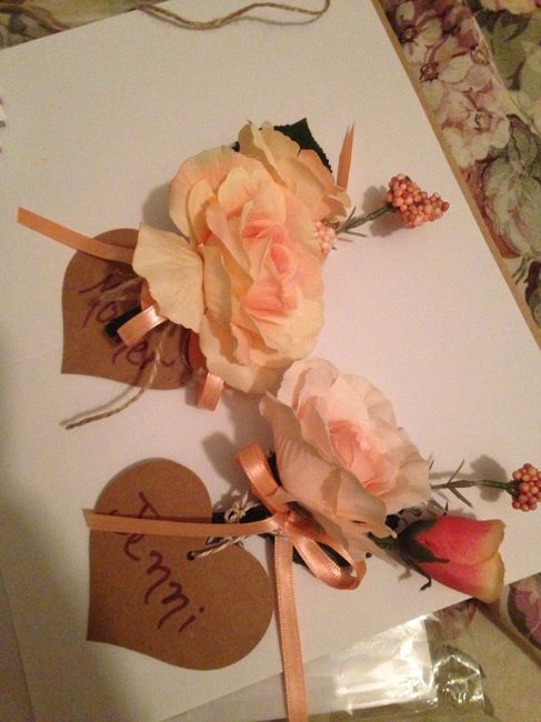 Corsages & boutonnieres: yay or nay?