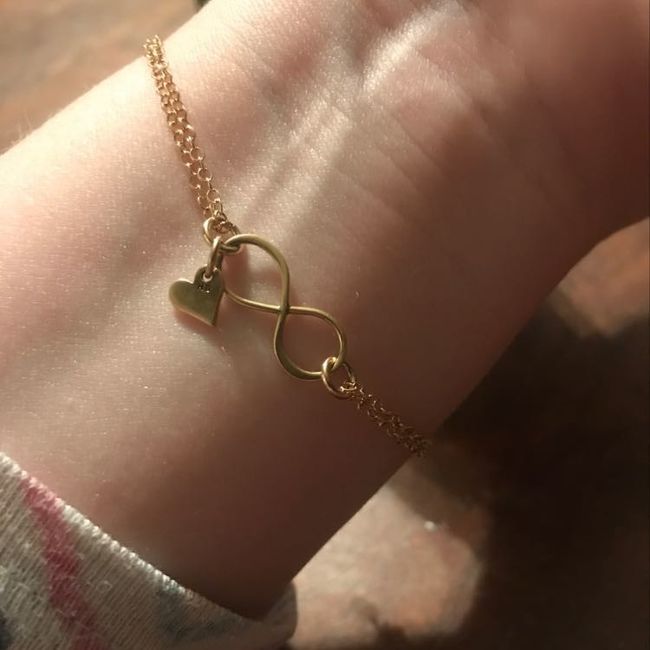 Show me your wedding day jewelry !
