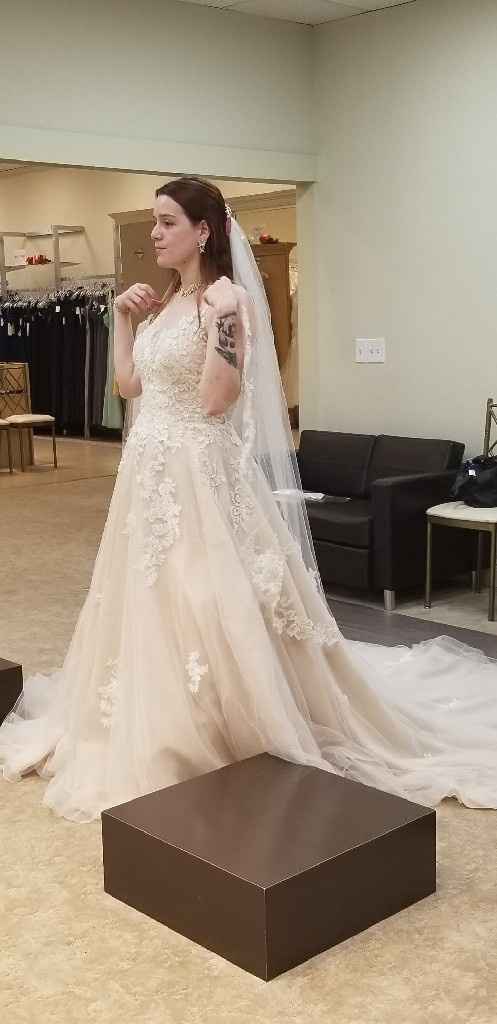 What’s your wedding dress budget? - 3