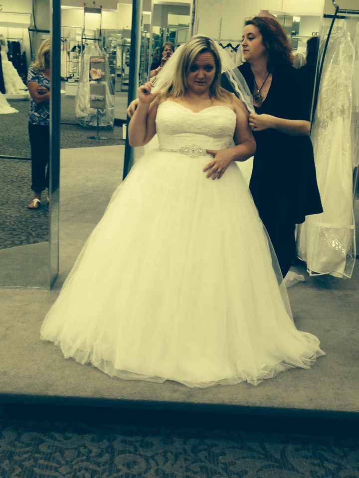 Show me those BALLGOWNS!