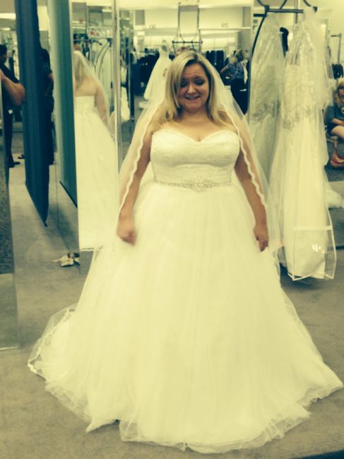 Wedding dress shopping!!