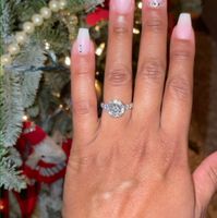 Brides of 2022! Show us your ring! - 1