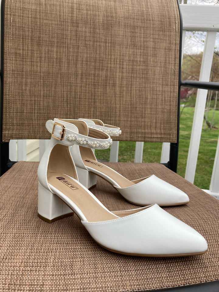 Show me your shoes! - 2
