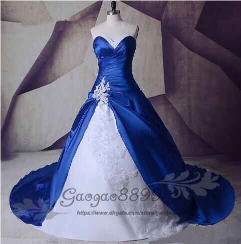 Anyone wearing a colored dress? - 1