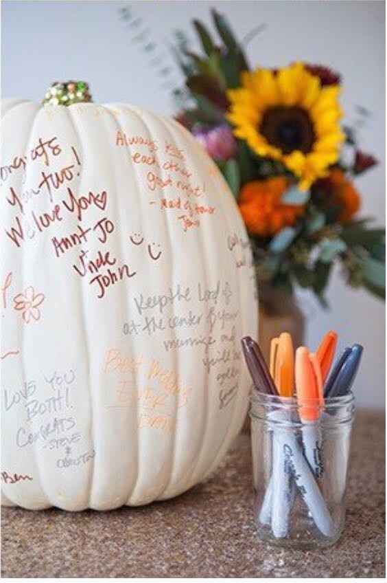 White Autumn Decor Ideas