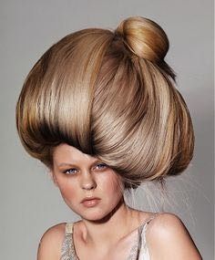 Bride requesting specific hairstyle thats absolutely hideous and not paying for it
