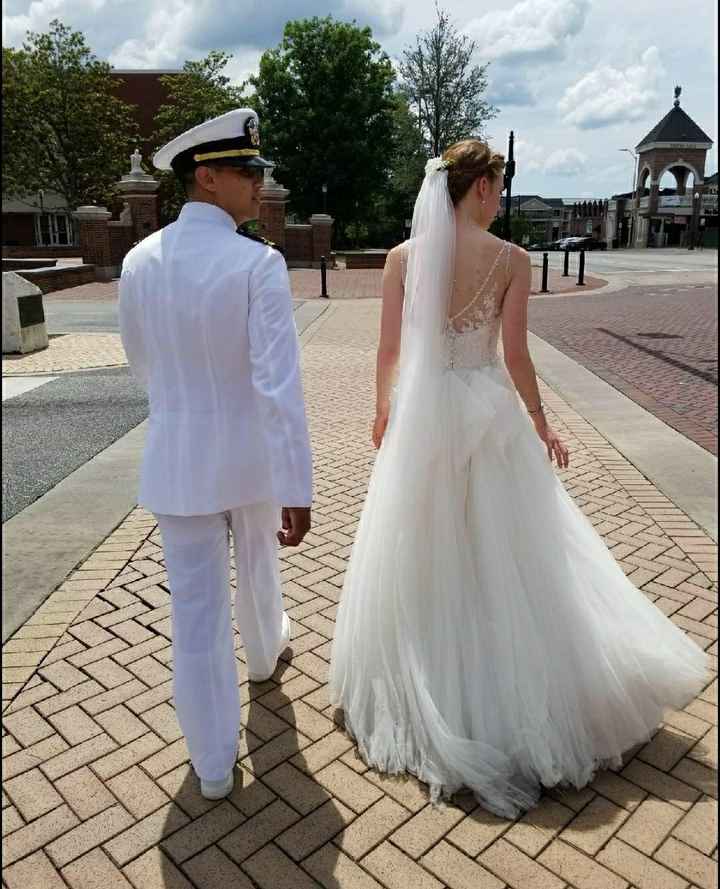 Bustle or no train? Opinions please! - 1