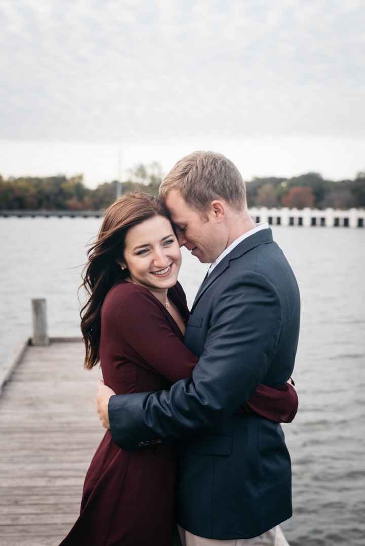 Your outfit for Engagement Photos? - 2