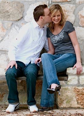 we're getting engagement pictures in a week! ahh!