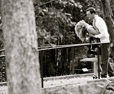 we're getting engagement pictures in a week! ahh!