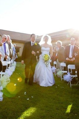May 15, 2010 We got Married! Here are the Prof Pics :)
