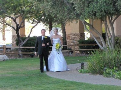 May 15, 2010 We got Married! Here are the Prof Pics :)