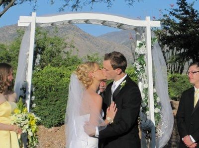 May 15, 2010 We got Married! Here are the Prof Pics :)