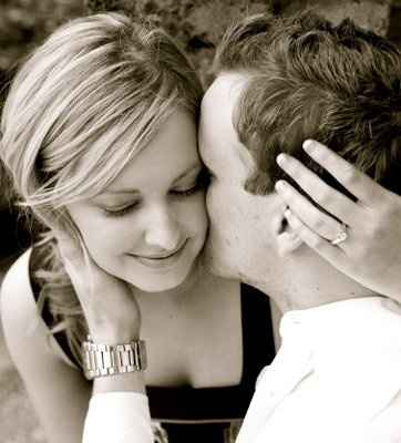 we're getting engagement pictures in a week! ahh!