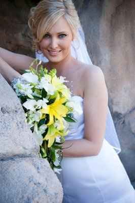 May 15, 2010 We got Married! Here are the Prof Pics :)