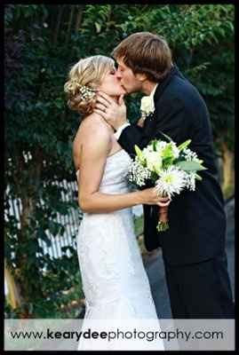 May 15, 2010 We got Married! Here are the Prof Pics :)