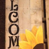 Cake topper & welcome sign!