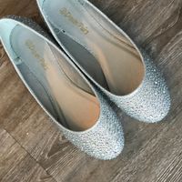 Curious what everyone's wedding shoes look like? - 1