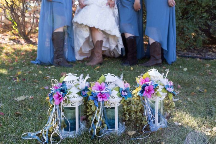Bridesmaid lantern bouquet