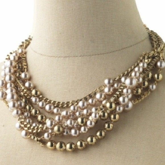 What kind of earrings would you pair with this?