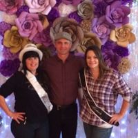 DIY Paper FLower Wall