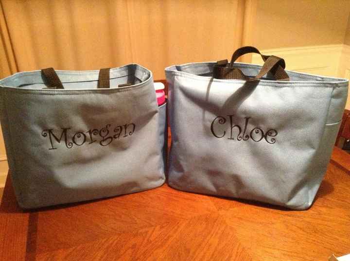 Flower Girl Totes are in. Cute!