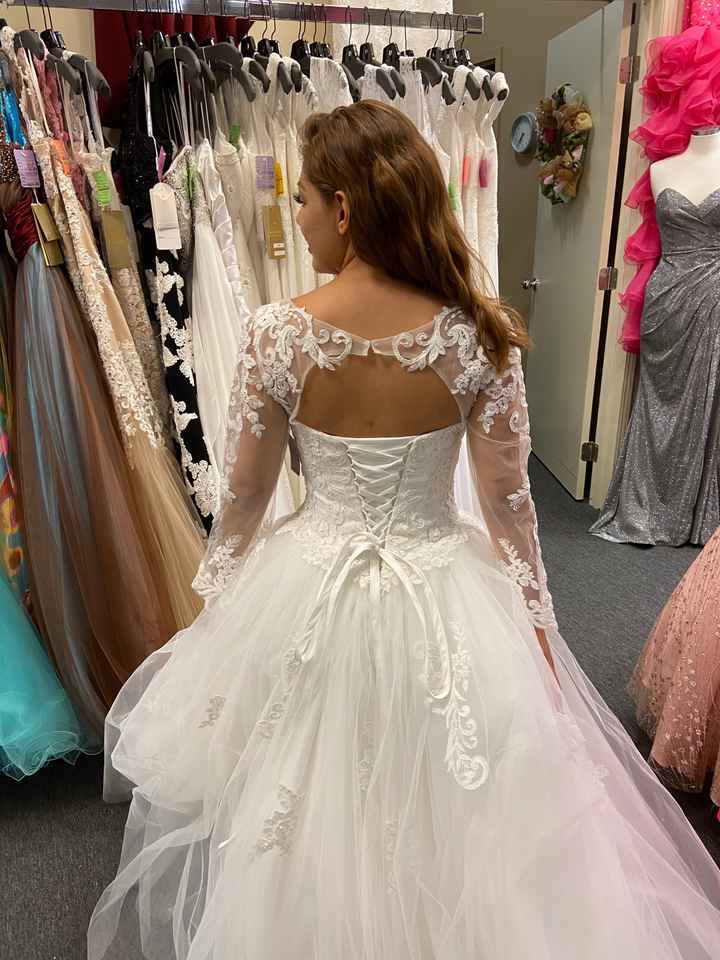 i want to cry 😭 i don’t like my dress anymore - 2