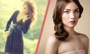 Hairstyle for bateau neckline