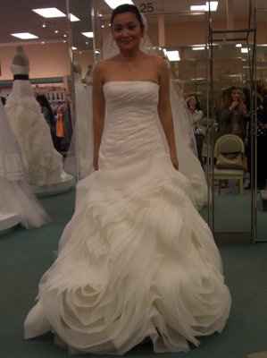 I said yes to the dress!!!