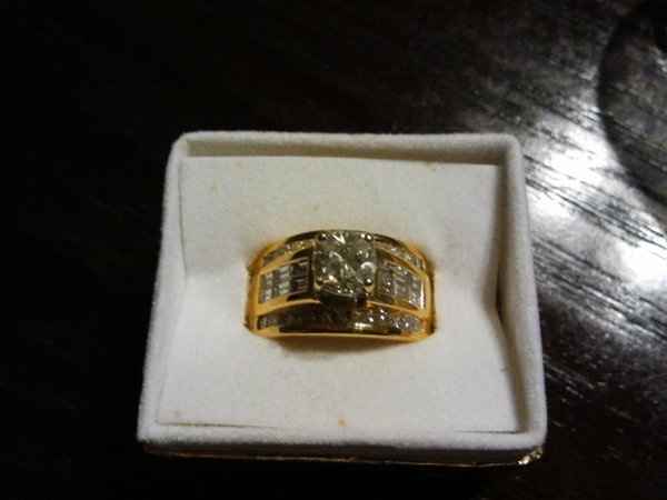 Show me your ring...shhhhh