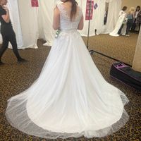 Name that dress? Help identifying! - 3
