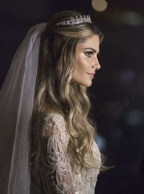 Help! Tiara or no tiara? 4