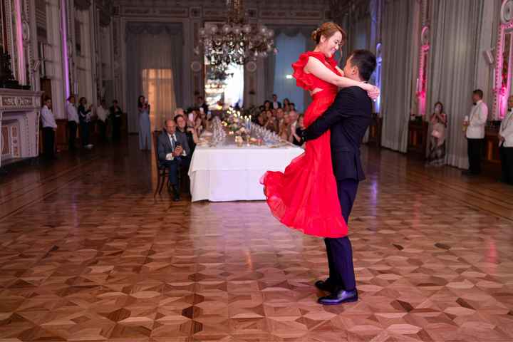 Heavy gown, long train for wedding dress. should i  get a reception dress? - 2