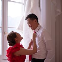 Heavy gown, long train for wedding dress. should i  get a reception dress? - 3