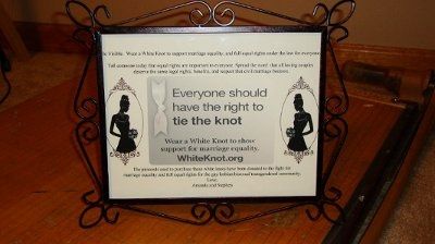Any Other White Knot Supporters?