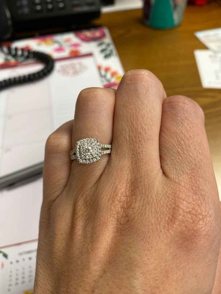 Show me your engagement ring! - 1