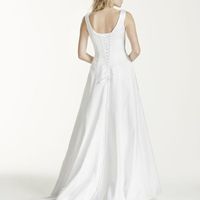 Help with prettying up this dress