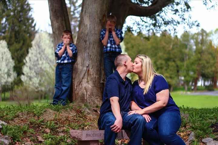 Engagement pictures are in!