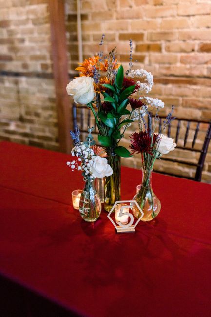 How to use table numbers without ruining centerpieces 5